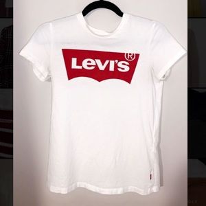 Levi’s top
